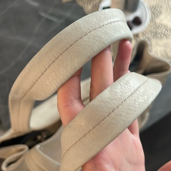 Valentino cream bag - Picture 10 of 17